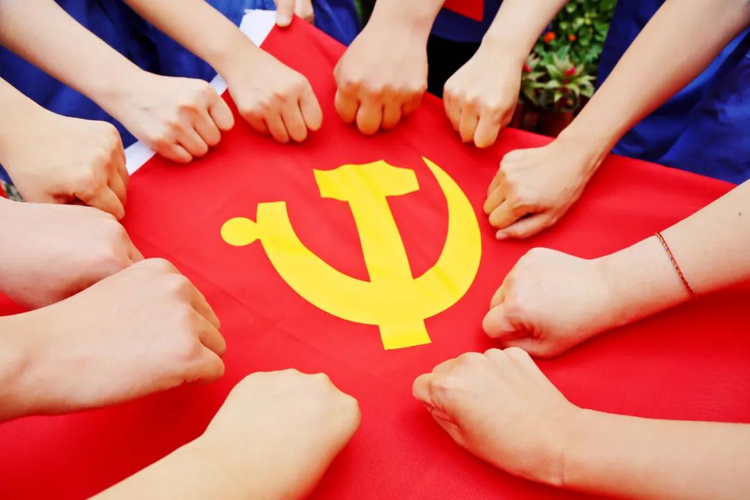 BOB电子游戏热烈庆祝中国共产党成立100周年